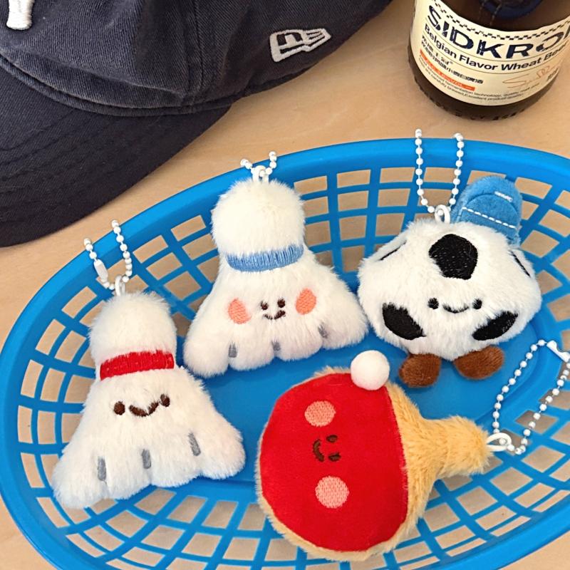 Table Tennis Keychain - 新しいかわいい漫画ぬいぐるみボール装飾人形ペンダントキーホルダーかわいいサッカー卓球ラケットぬいぐるみおもちゃペンダントギフト