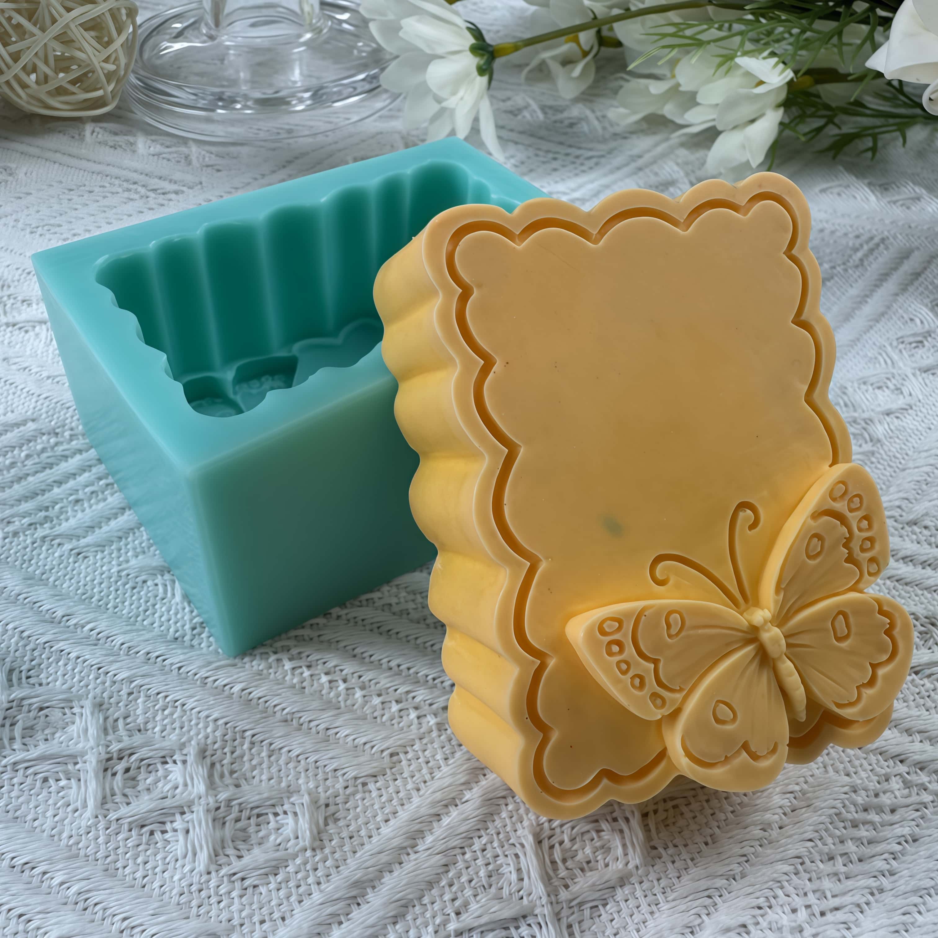 蝶の花の石鹸型 DIYシリコンモールド 石鹸 キャンドル ワ - Butterfly Rubber Sheet のレビューと価格