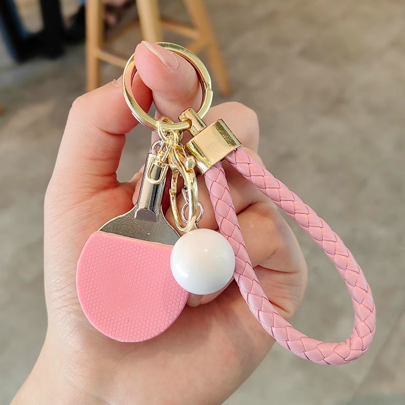クリエイティブなシミュレーション卓球ラケット、キュートな車の - Table Tennis Keychain のレビューと価格