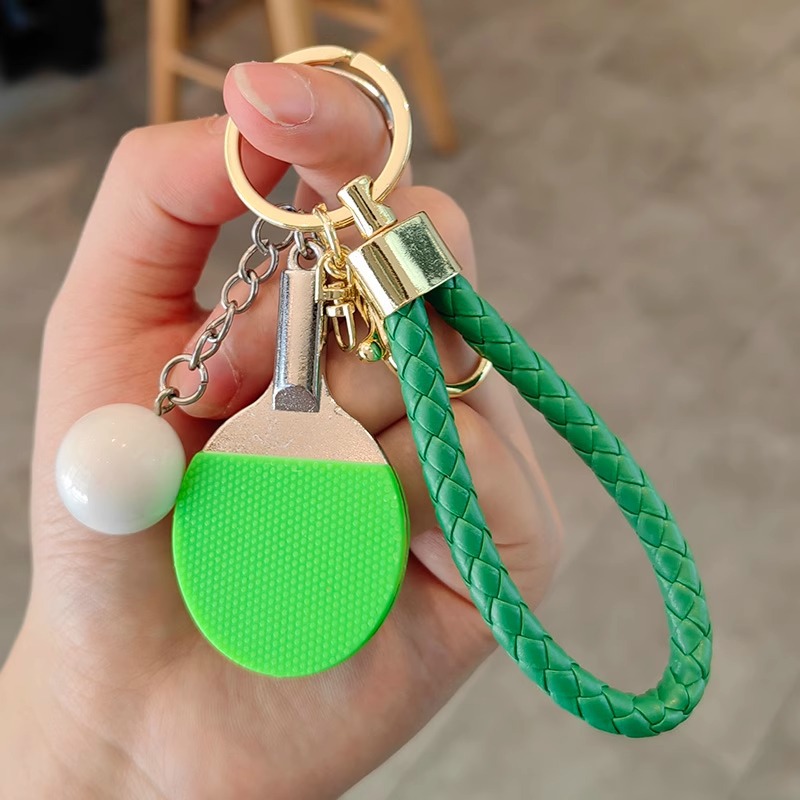 クリエイティブなシミュレーション卓球ラケット、キュートな車の - Table Tennis Keychain のレビューと価格