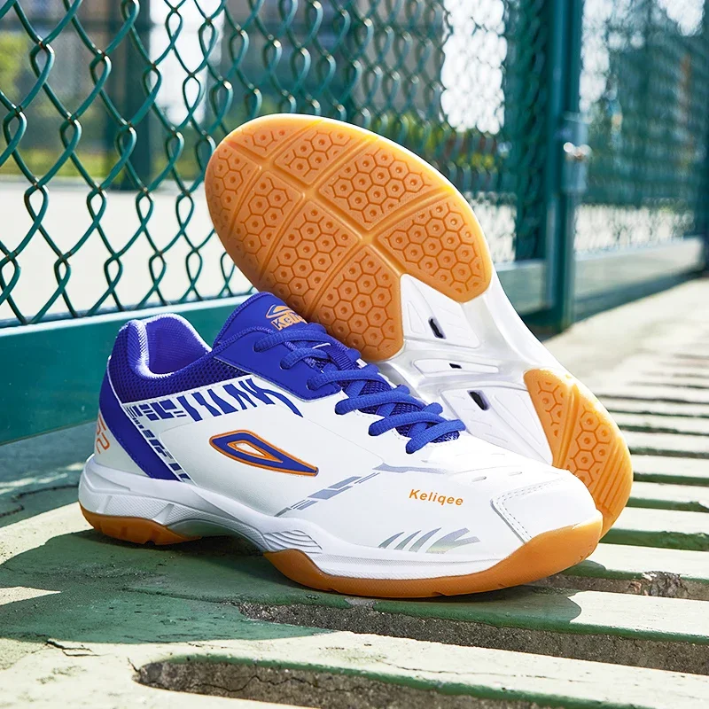 男性用の軽量卓球シューズ,高級スニーカー,バドミントン,トレ - Table Tennis Basic のレビューと価格