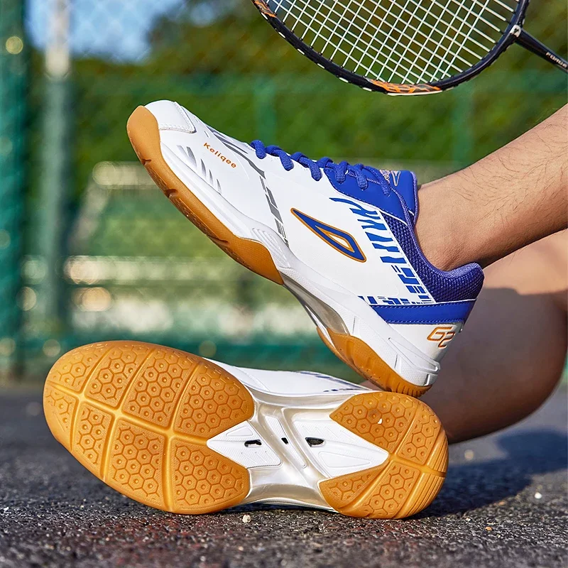 男性用の軽量卓球シューズ,高級スニーカー,バドミントン,トレ - Table Tennis Basic のレビューと価格